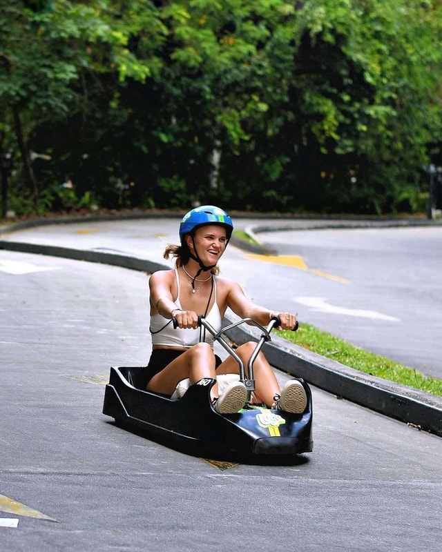 Girl Luge